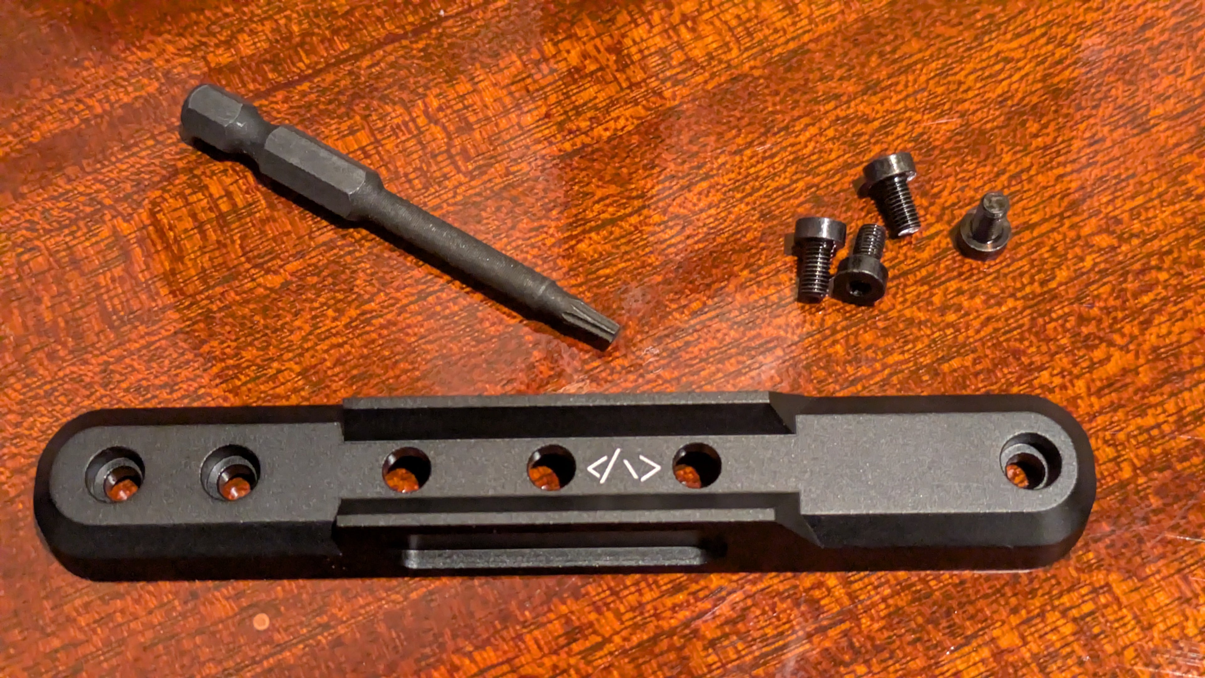 MLx-22 Microlith Prism Mount - 10/22